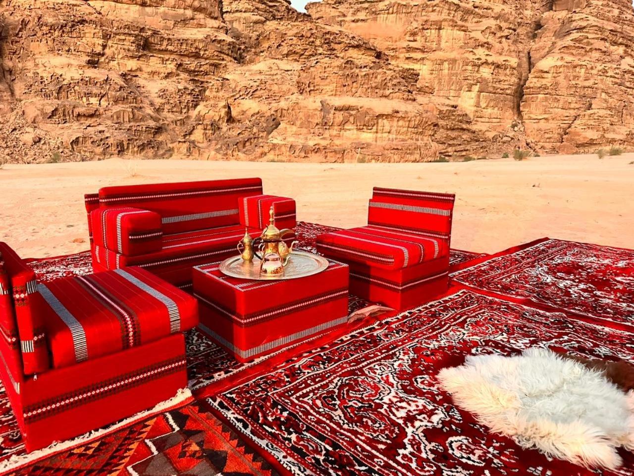 Wadi Rum Sky Camp Exteriör bild