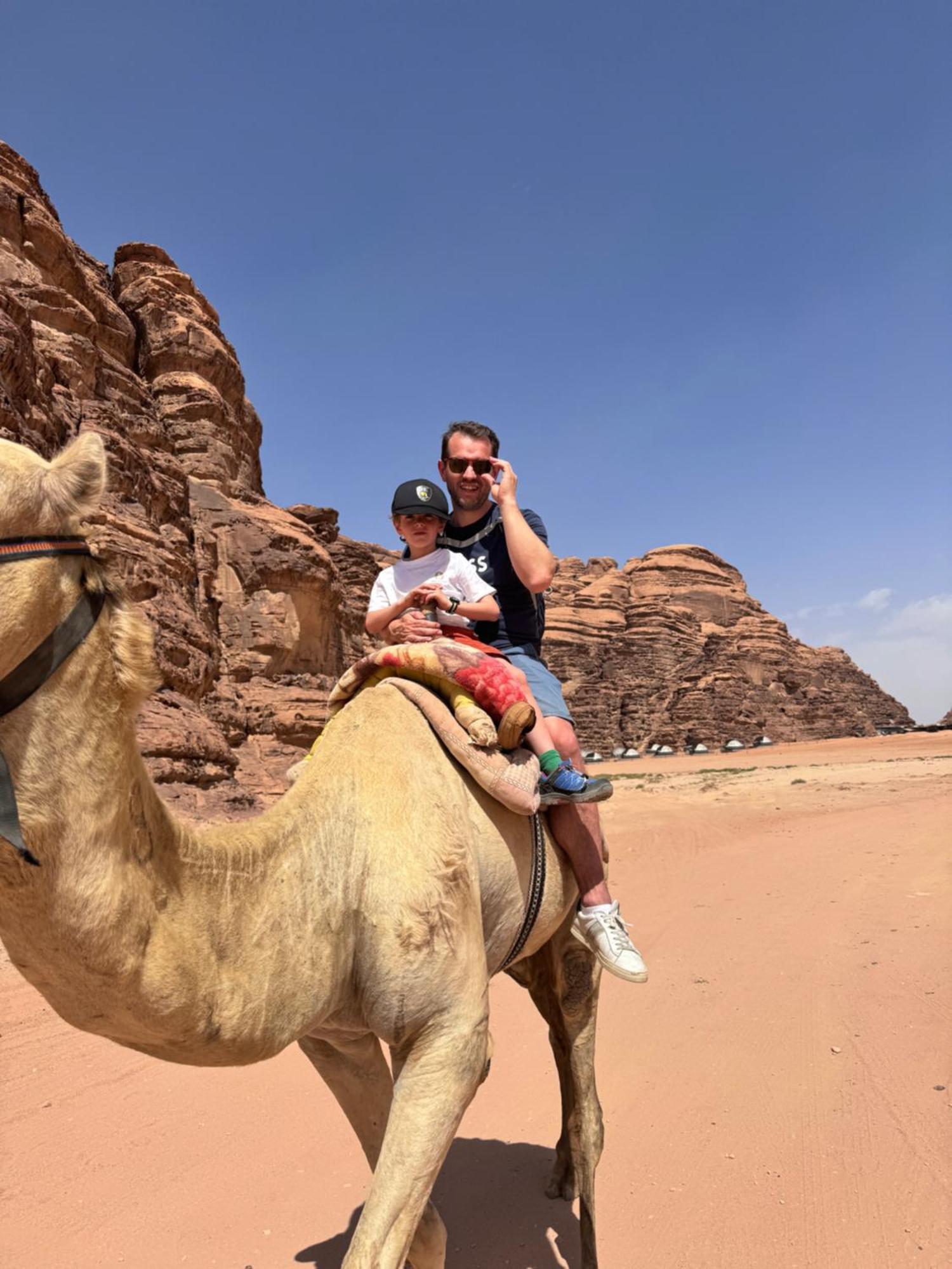 Wadi Rum Sky Camp Exteriör bild