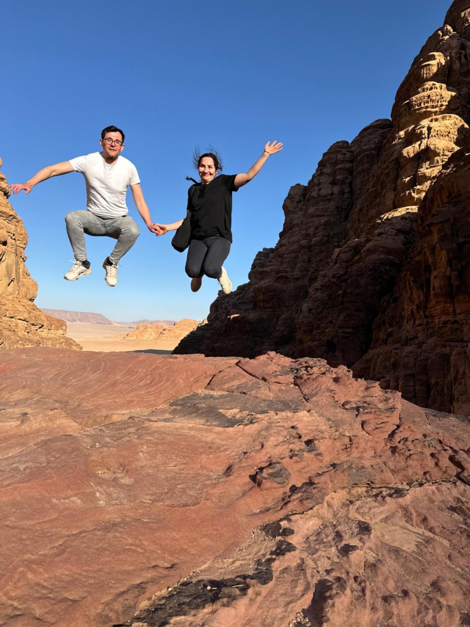 Wadi Rum Sky Camp Exteriör bild