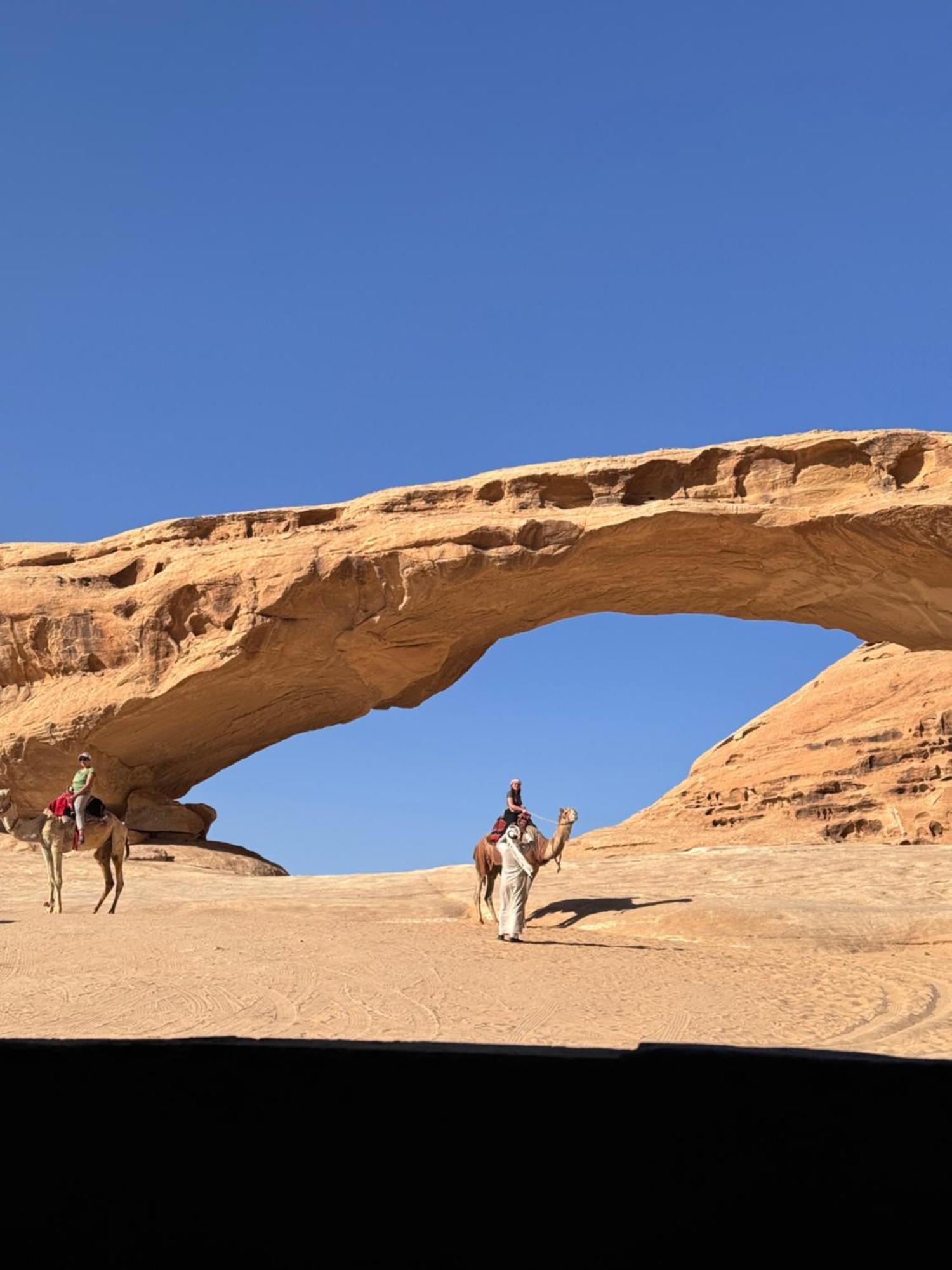 Wadi Rum Sky Camp Exteriör bild